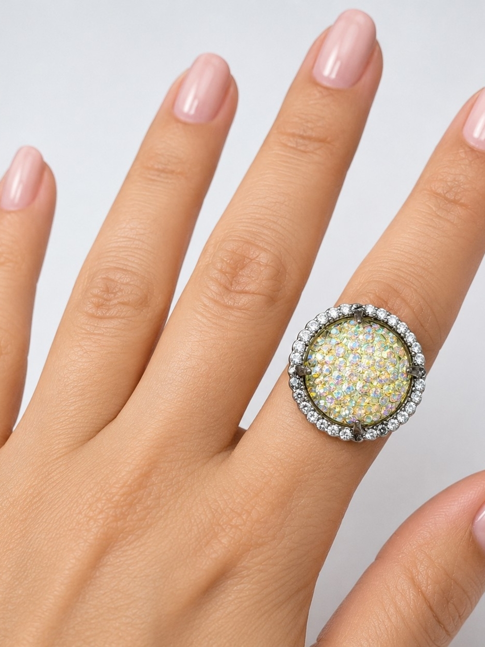 Premier Designs Druzy Ring Size 7 Silver Tone Rhinestone Statement Ring